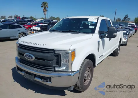2017 Ford F-250 Xl z USA, uszkodzony, nr VIN 1FT7X2AT1HED26810